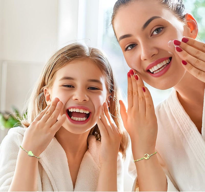 DS Mother Daughter Bracelets Set,18K Gold Plated Stainless Steel Heart Jewelry for Women Girls,Mothers Day Gifts for Mom/Daughter,Adjustable Matching Bracelets for Mommy and Me gift box packaging - Image 5